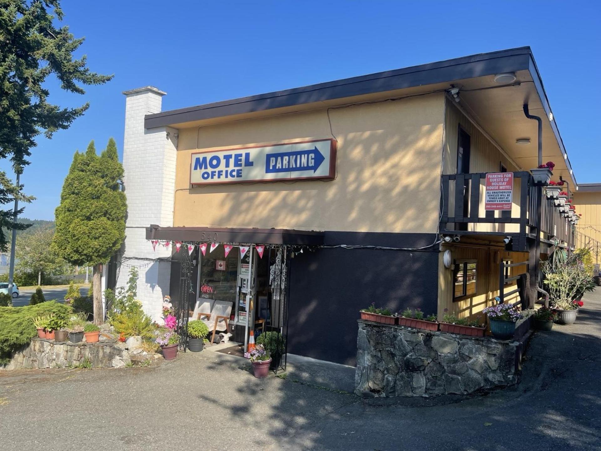 Holiday House Motel Ladysmith Εξωτερικό φωτογραφία