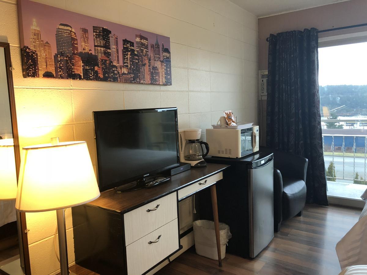 Holiday House Motel Ladysmith Εξωτερικό φωτογραφία