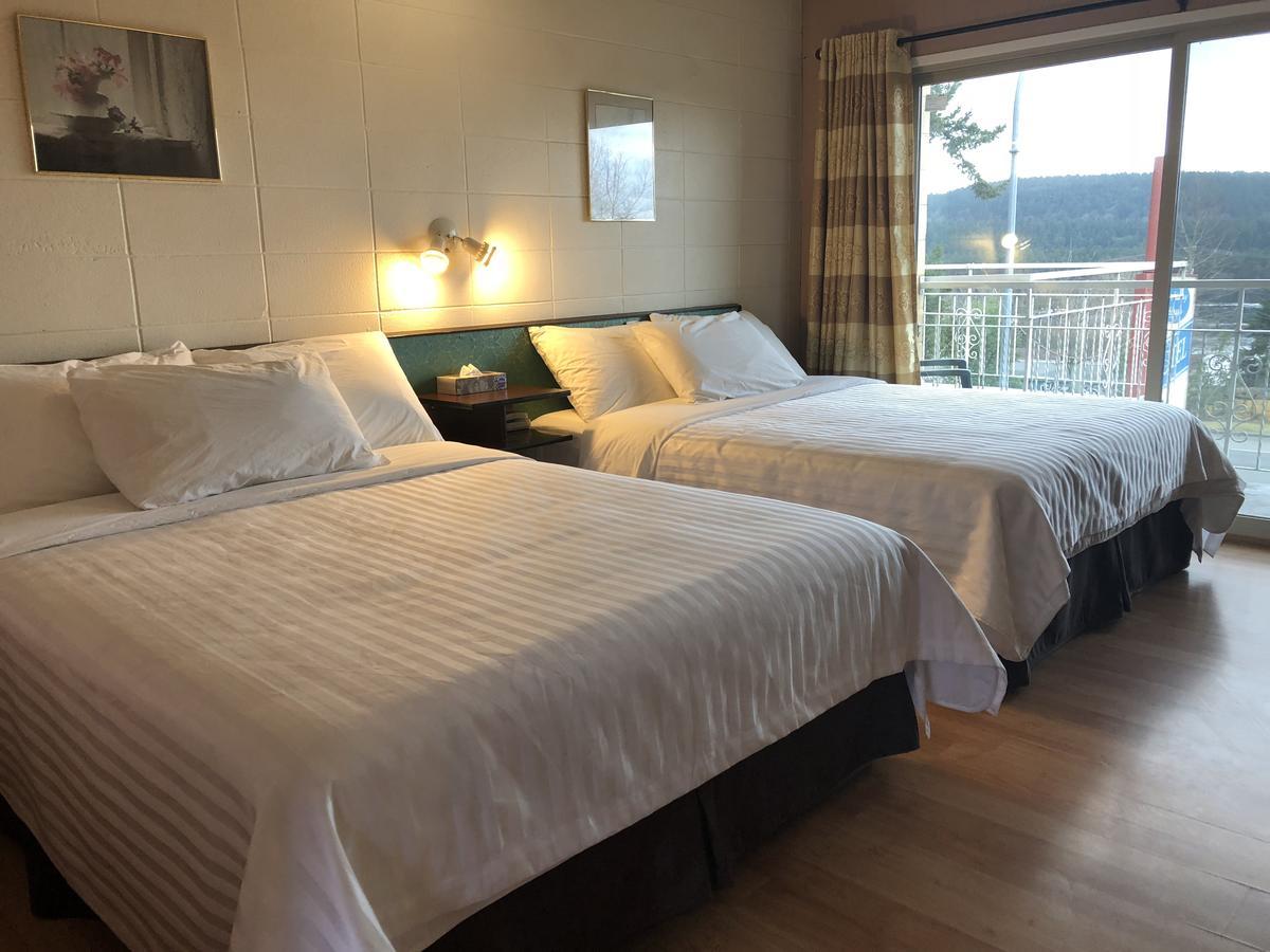 Holiday House Motel Ladysmith Εξωτερικό φωτογραφία