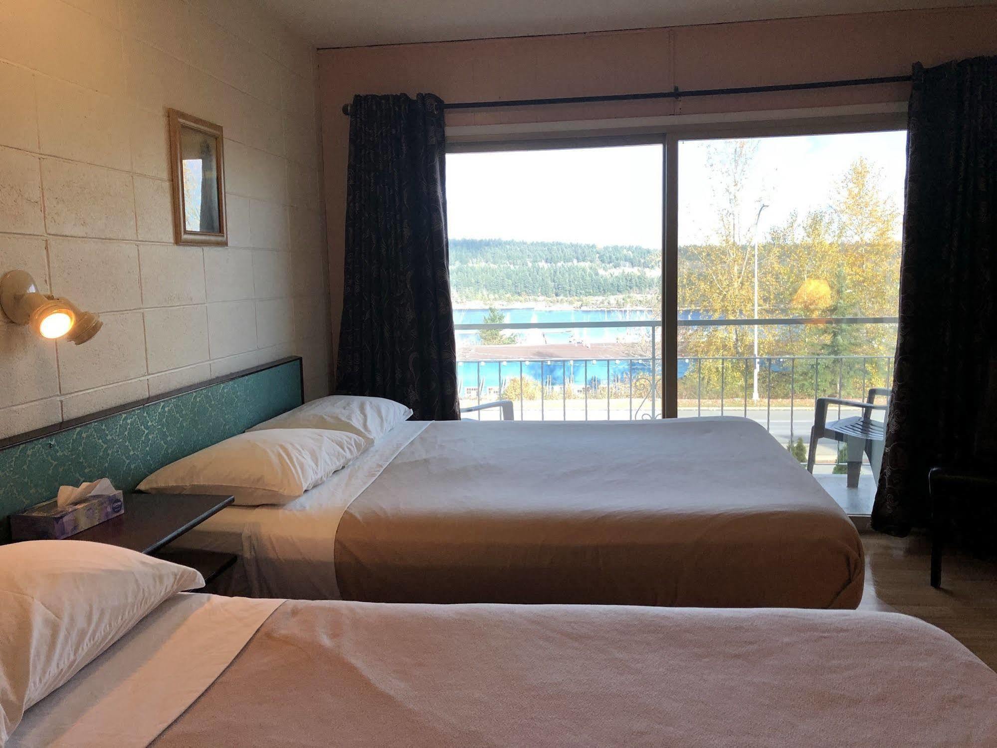 Holiday House Motel Ladysmith Εξωτερικό φωτογραφία